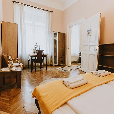 Budapest Folk Apartment 60Sm Spacious And Bright Eksteriør bilde