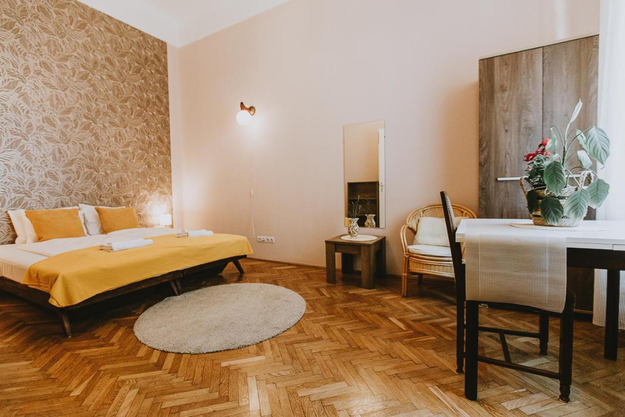 Budapest Folk Apartment 60Sm Spacious And Bright Eksteriør bilde